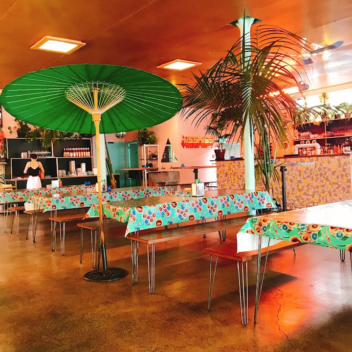 Kiss Kiss Restaurant