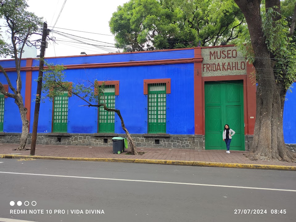 Frida Kahlo Museum — Mexico City experience