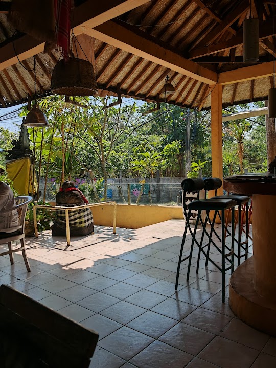 Yeye's Warung & Gift Shop
