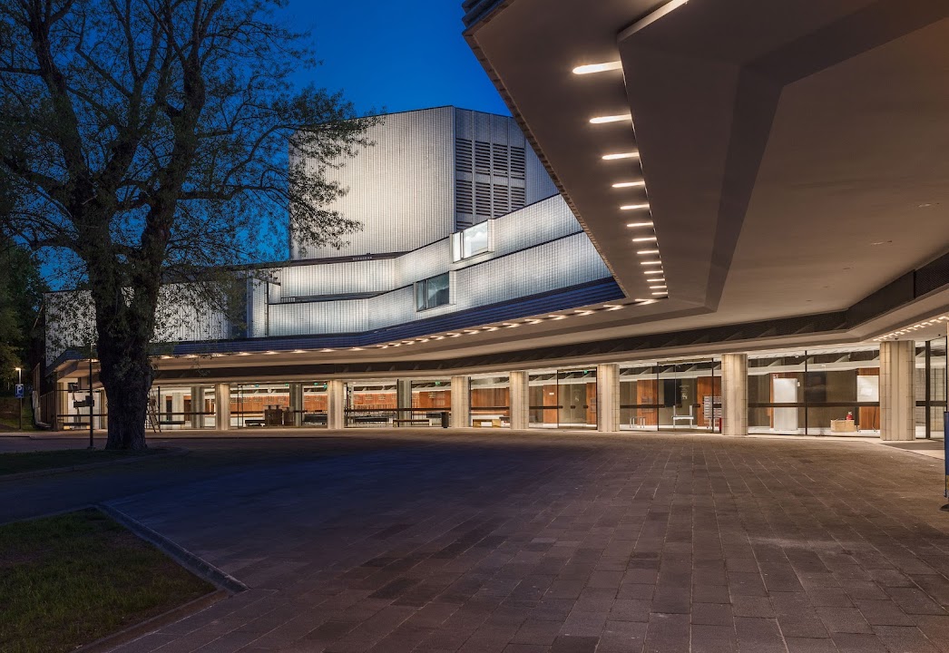 Helsinki City Theatre, Arena Stage