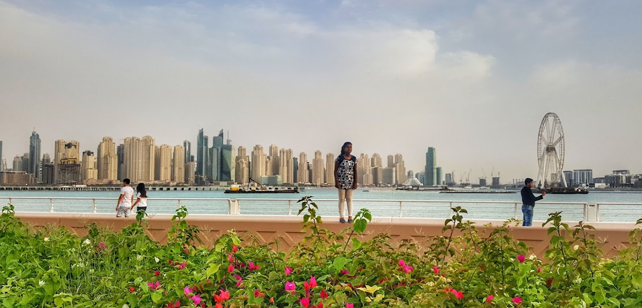 Palm Jumeirah Walk - West Crescent
