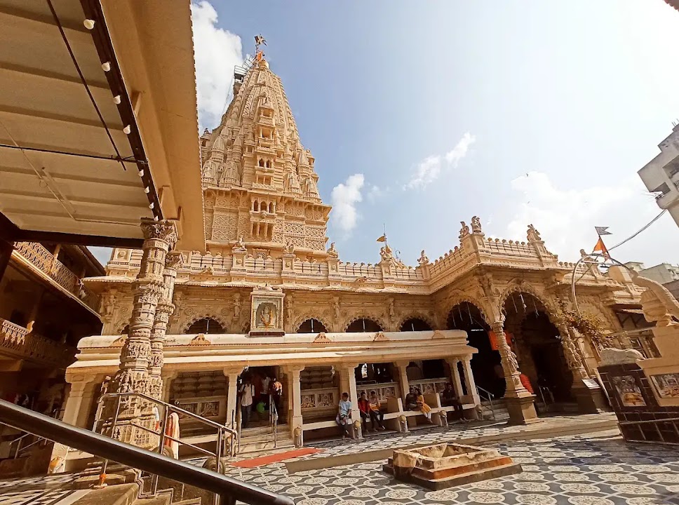 Shree Babulnath Mandir, Mumbai