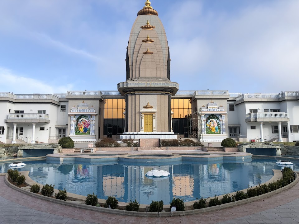 Radha Madhav Dham