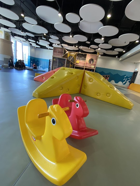 Tsing Yi Southwest Sports Centre