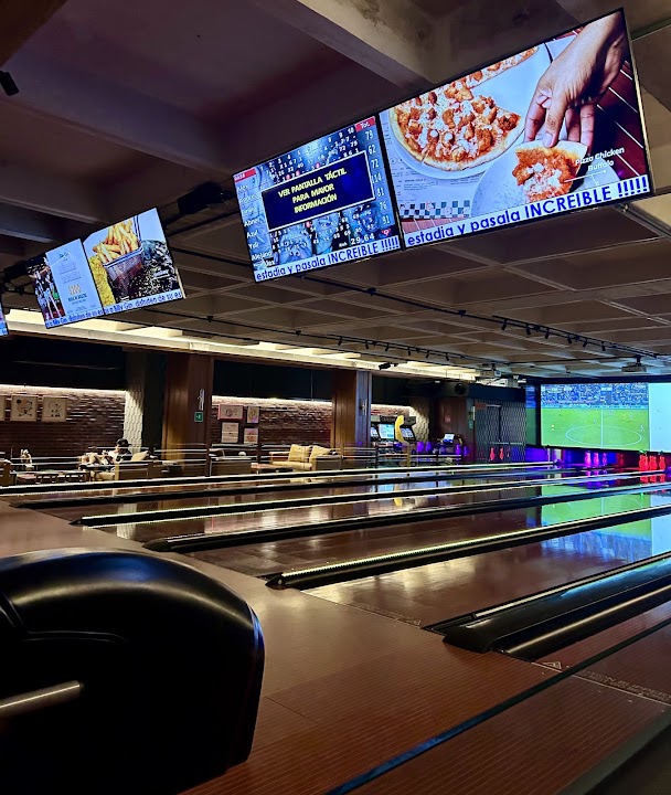 Billy Gin Bowling Alley