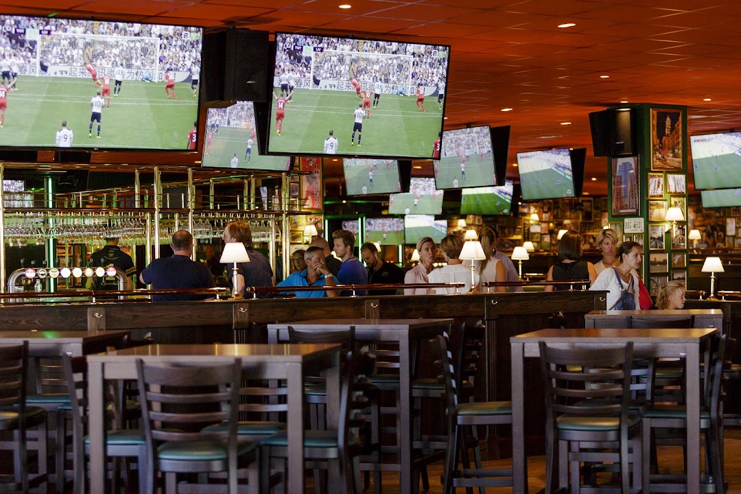 Restaurant O'Learys | Sportsbar & Bowling