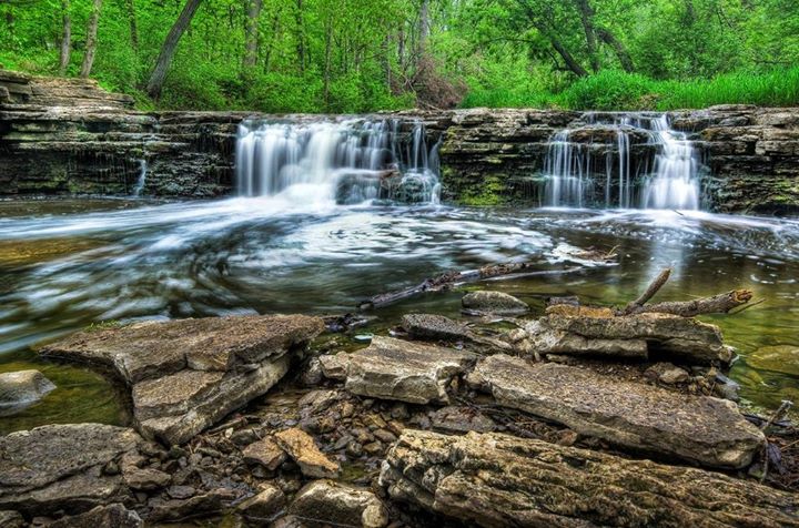 Waterfall Glen Forest Preserve