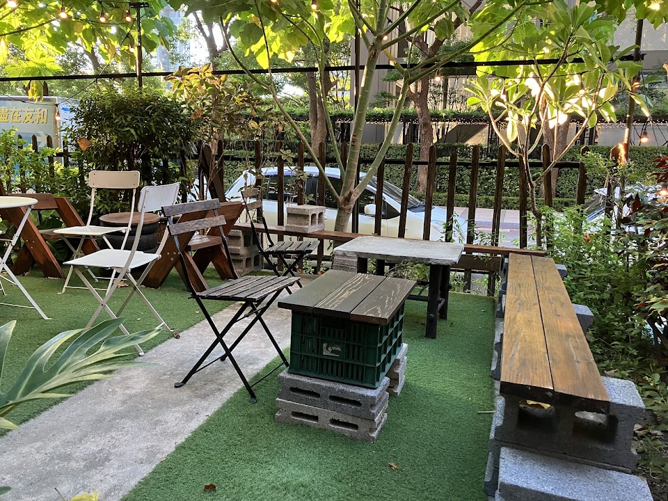 2J Cafe
