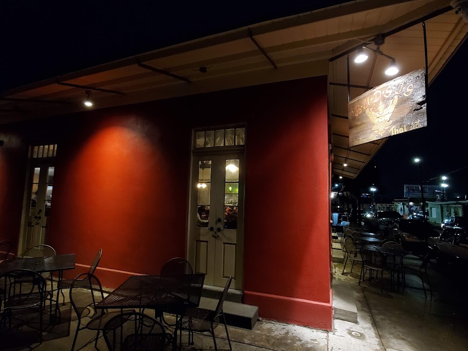 Budsi’s Authentic Thai