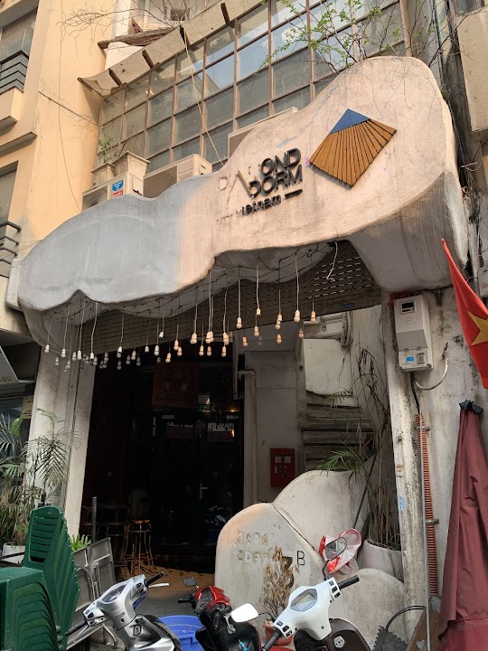 Nê Cocktail bar