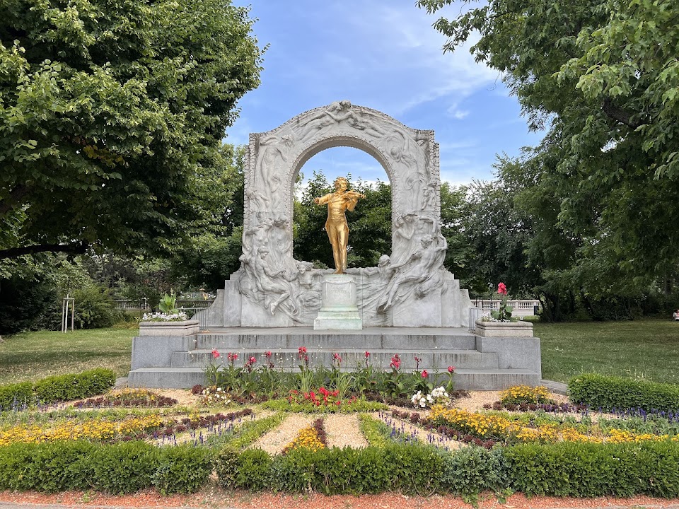 Johann Strauss monument
