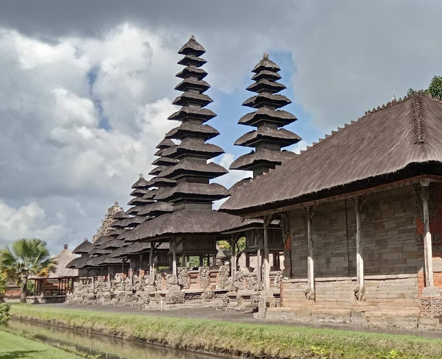 Tenganan Pegringsingan Village