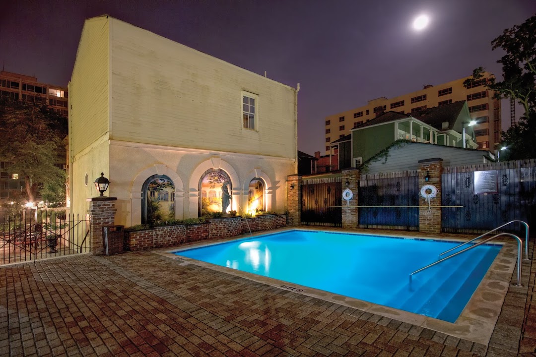 Club Wyndham Avenue Plaza