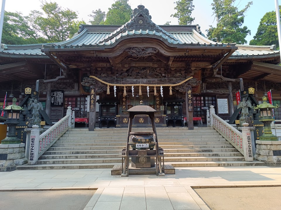 Takaosan Yakuōin Yūkiji Temple
