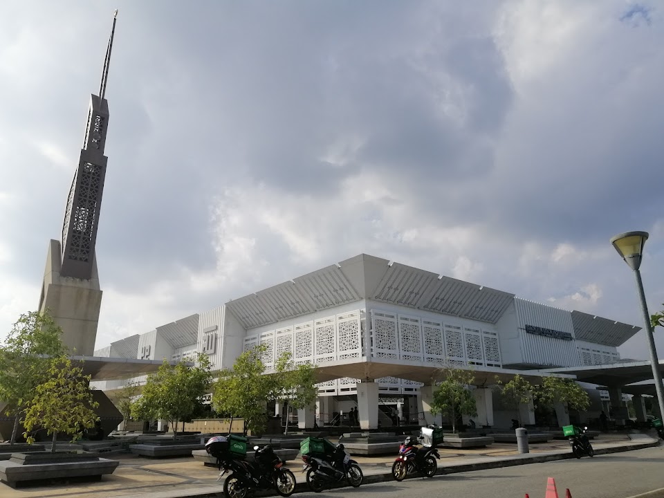 Raja Haji Fi Sabilillah Masjid