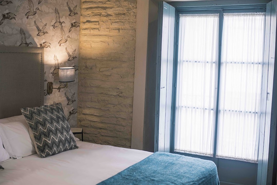 Casa Boutique La Pila del Pato — Seville experience