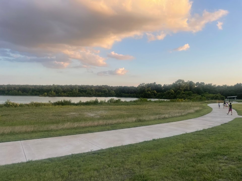 Lakeline Park