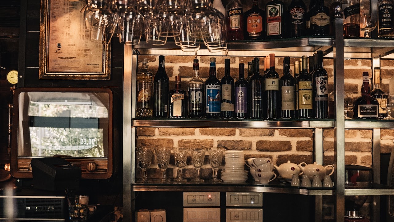 Mr Foster bar