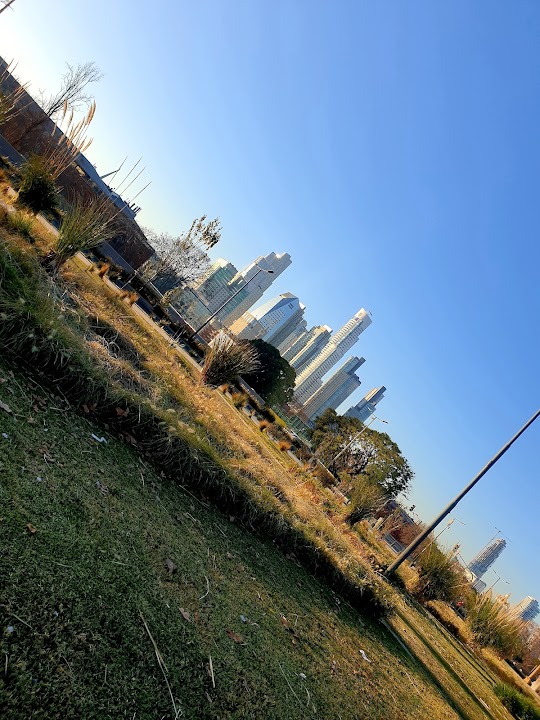 Parque Lineal Del Bajo