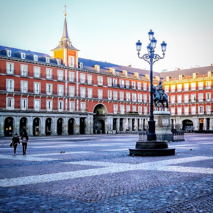 Plaza Mayor — Madrid experience