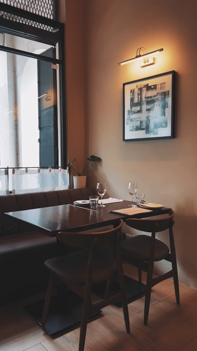 Lada Restaurant