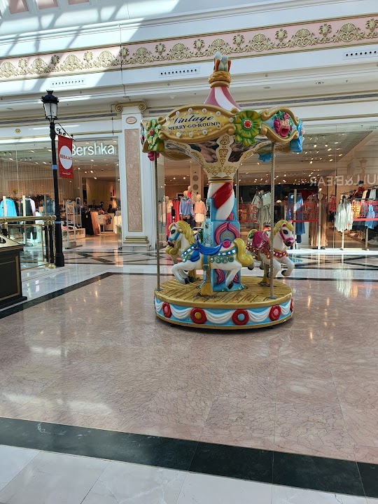 Centro Comercial Gran Plaza 2