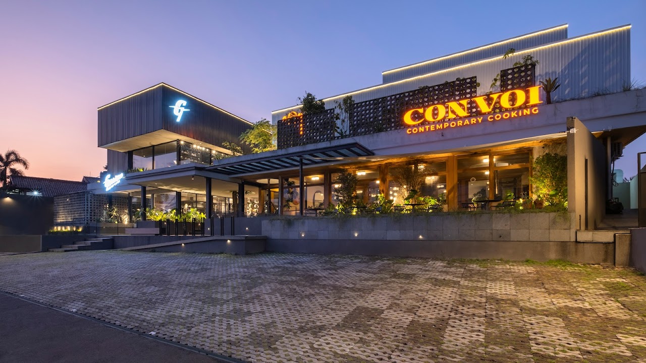 Convoi Restaurant and Bar
