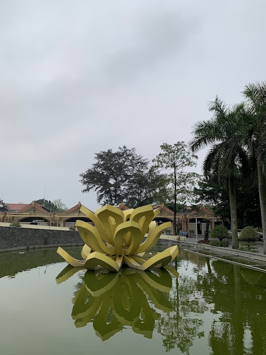 Nghĩa Trang Văn Điển