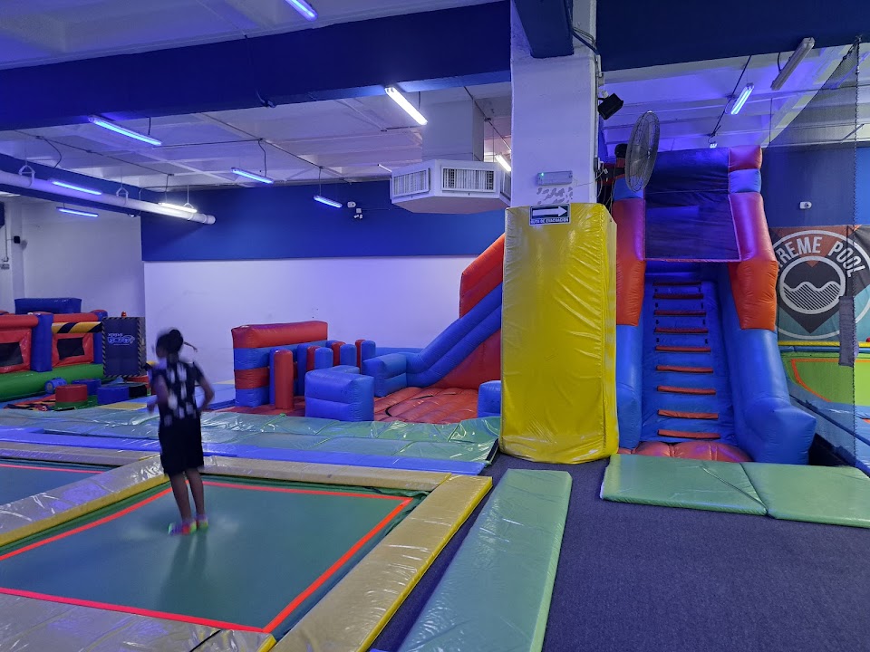 Xtreme Jumping Puerto Cancun