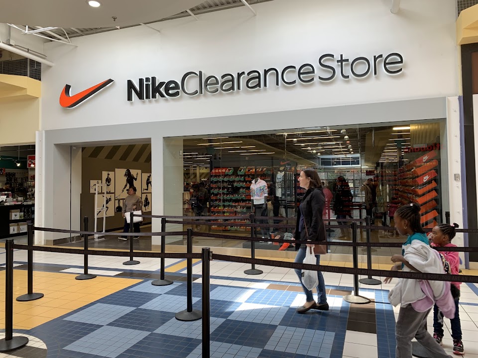 Nike Clearance Store - Mississauga/Dixie