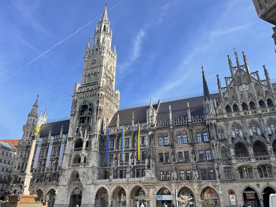 Marienplatz (Theatinerstraße)