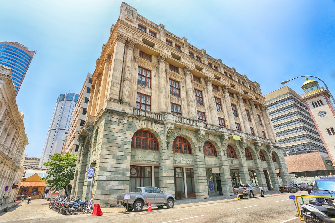 The Central Point - Economic History Museum