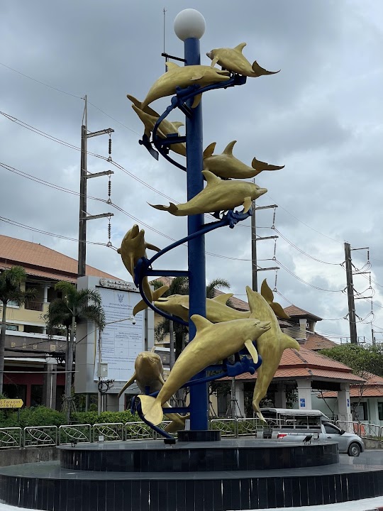 Dolphin Chowk