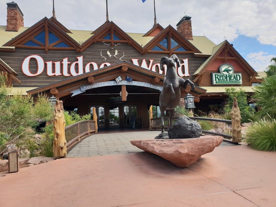 Bass Pro Shops