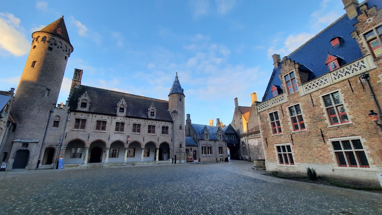 Gruuthusemuseum — Bruges experience