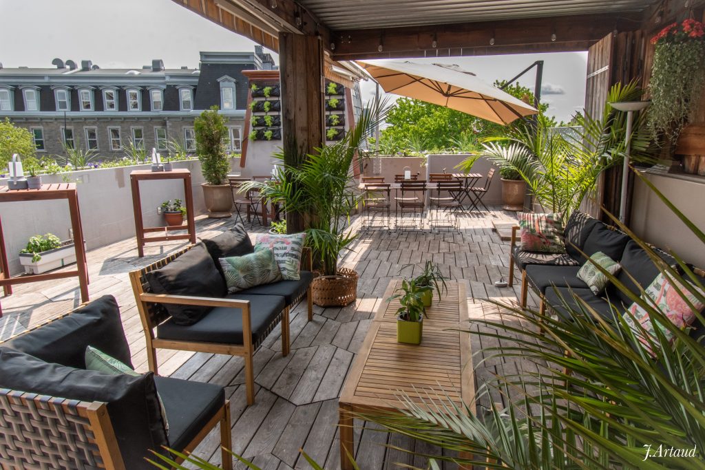 Auberge du Plateau — Montreal experience