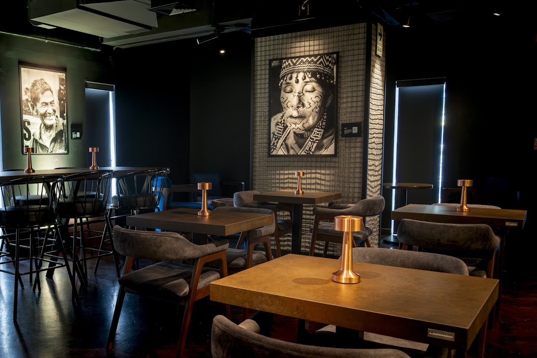 Limaq Bar