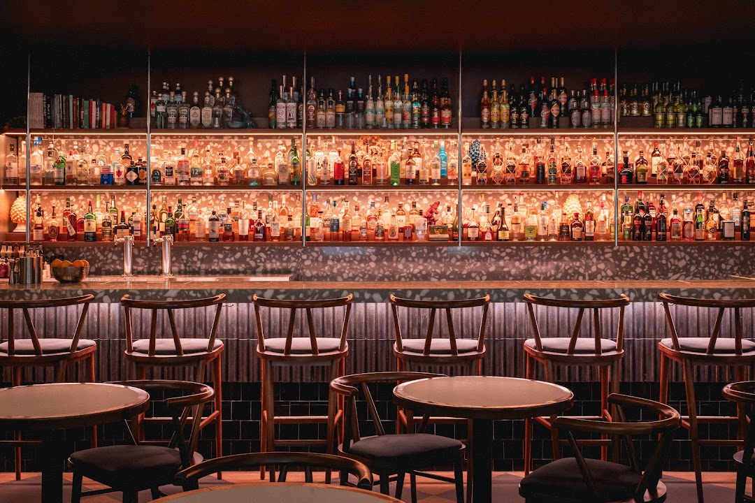 Bar Le Mal Nécessaire