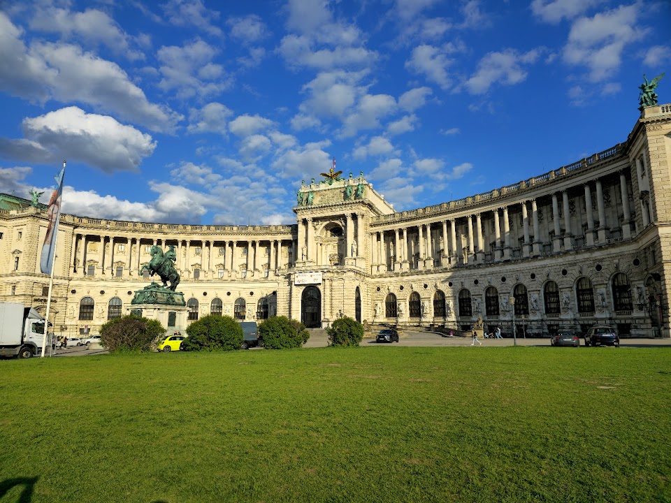 Heldenplatz