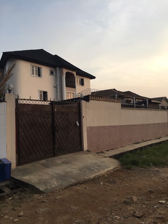 Gijuwie House