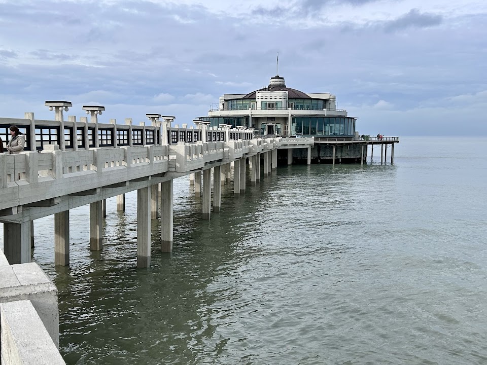 Pier Esplanade Sculpture