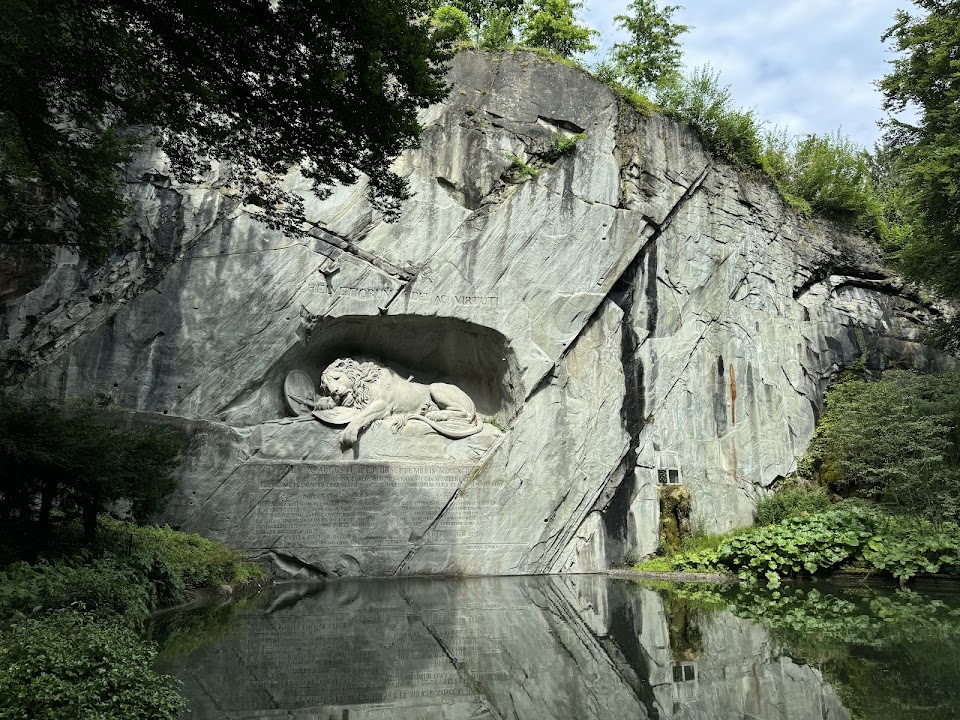 Lion Monument