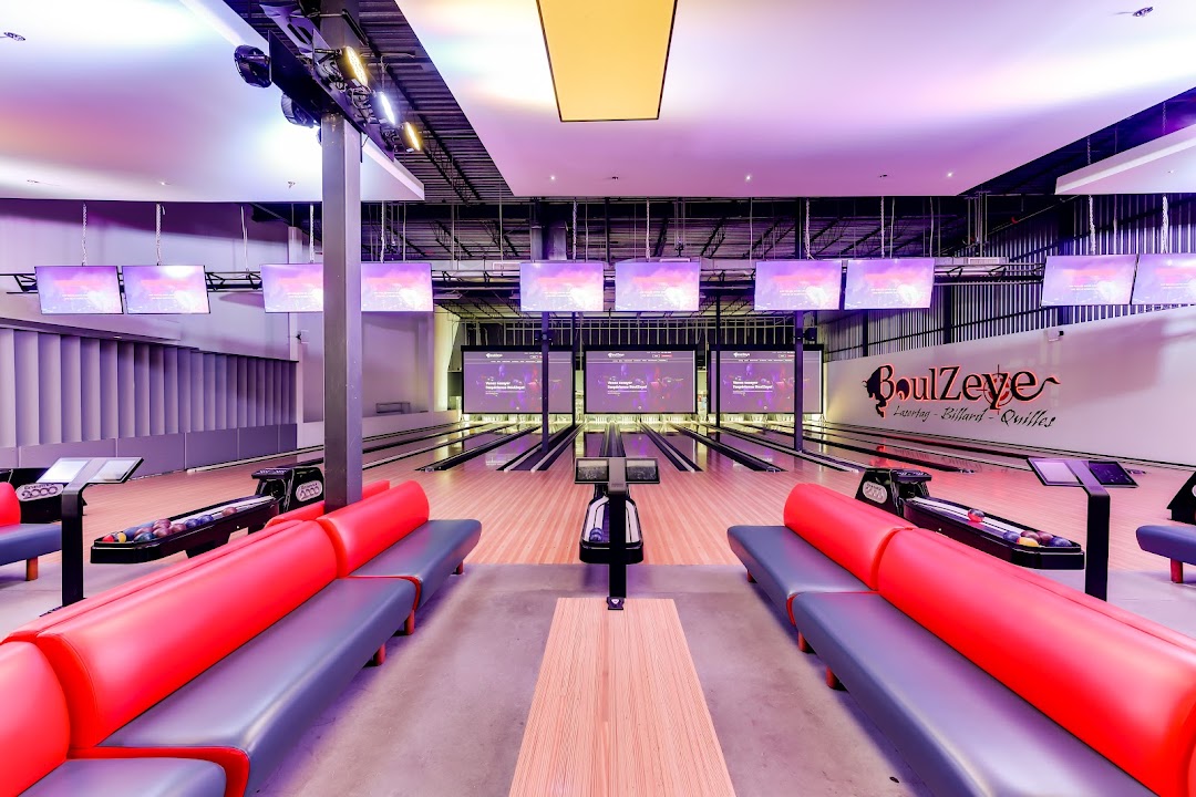 BoulZeye Pub & Attractions