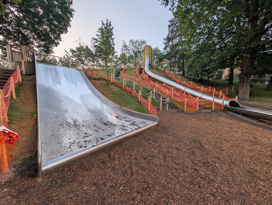 Kirsebærlunden lekeplass