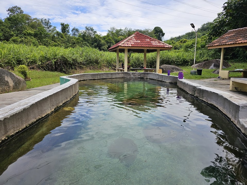 Kolam Air Panas Kuala Kubu Baru