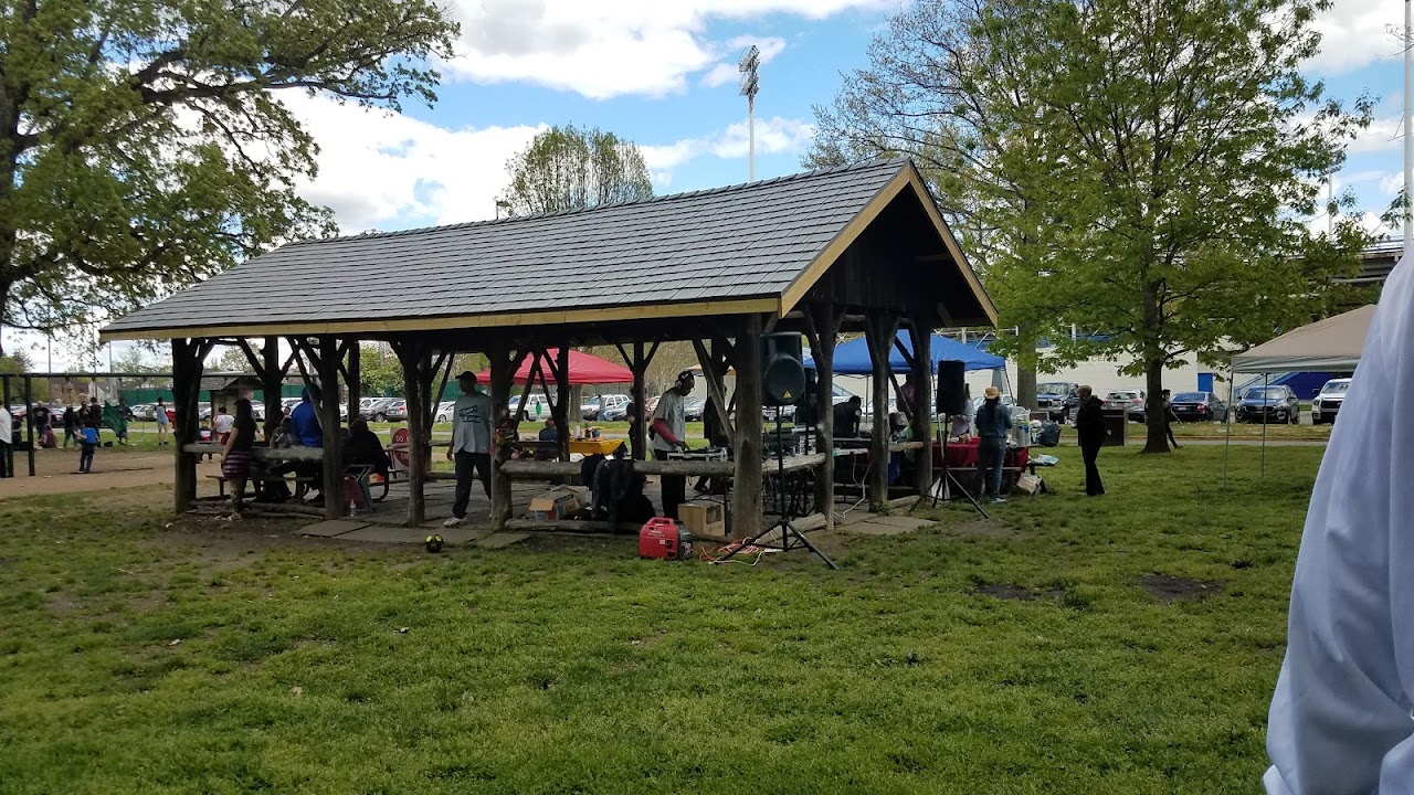 Picnic Grove #24