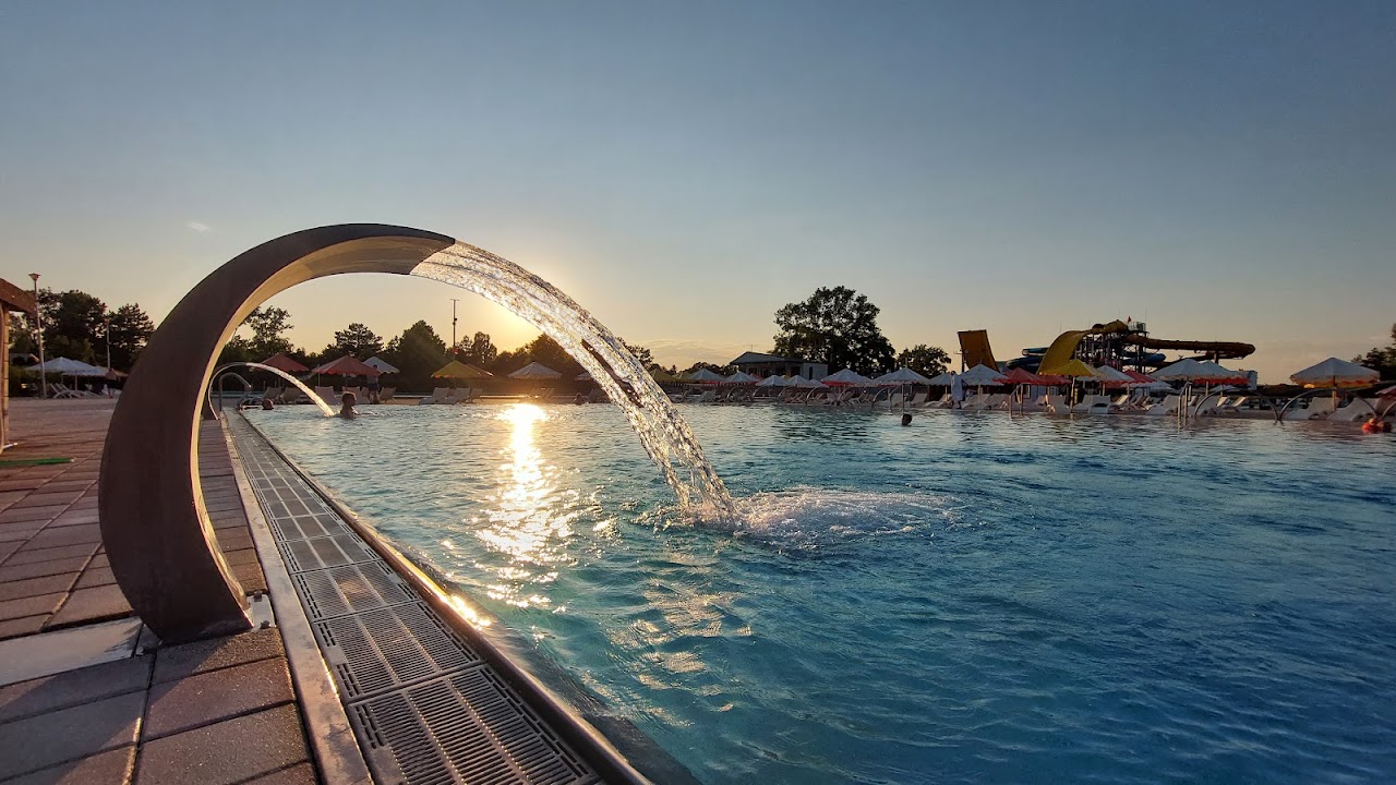 Vadas Thermal Resort Štúrovo