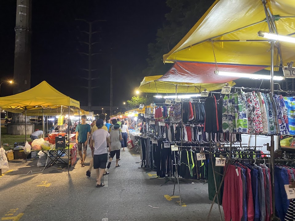 Taman Connaught Night Market (Wednesday)