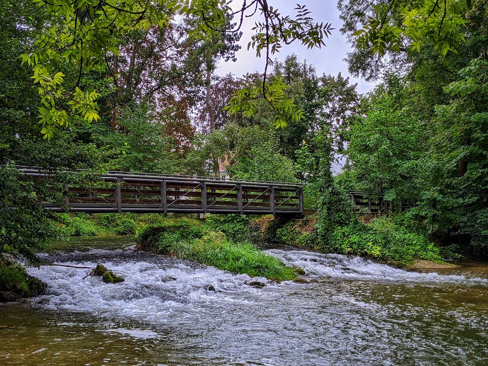 Emmeringer Hölzl, Park