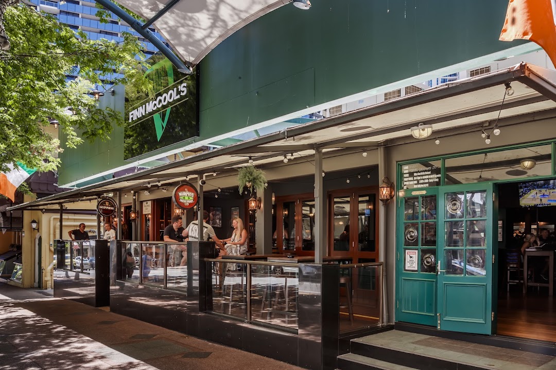 Finn McCool's Surfers Paradise